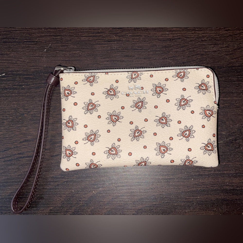 Authentic COACH wristlet - corner zip